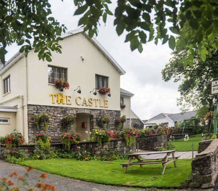 The Castle Inn Ebbw Vale Exteriér fotografie